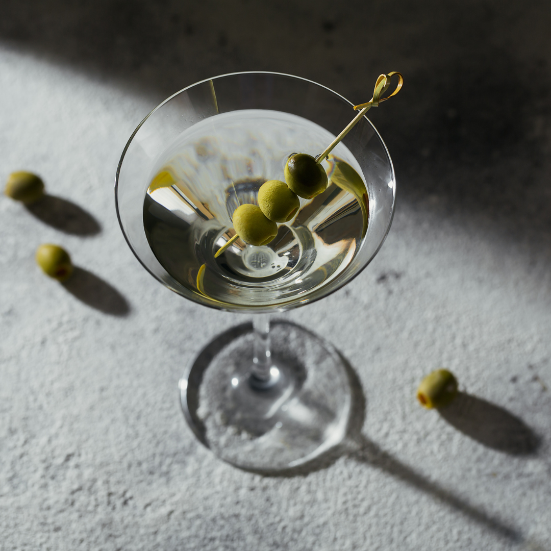 The Ultimate Classic Dry Martini: Perfected with Gin No.2